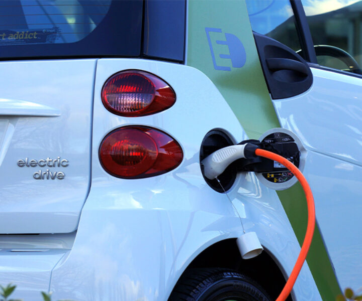 electric vehicle