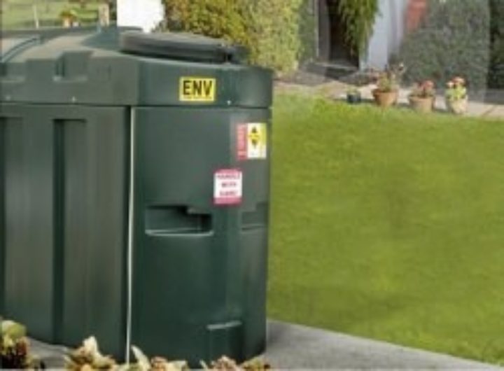 Oil tank