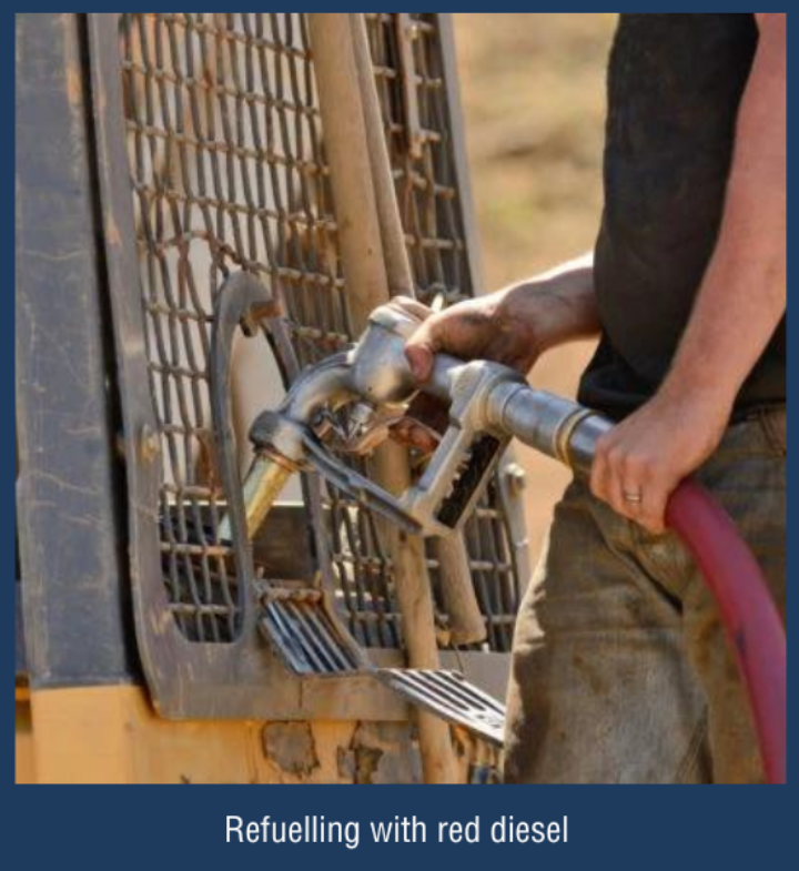 Refueling vehicle